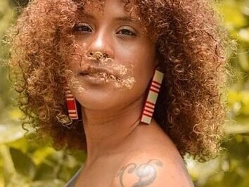 na imagem, foto da marca azulerde, historicamente apoiada pelo instituto c&a que marcará presença na feira do festival