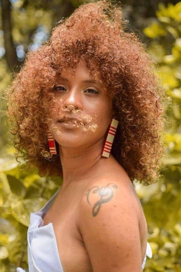 na imagem, foto da marca azulerde, historicamente apoiada pelo instituto c&a que marcará presença na feira do festival