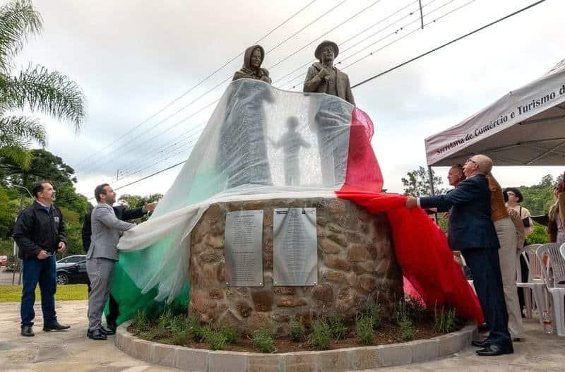 rio grande do sul ganha monumento em homenagem aos 150 anos da imigração italiana