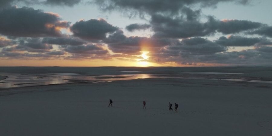 Travessia a pé nos Lençóis Maranhenses ganha força