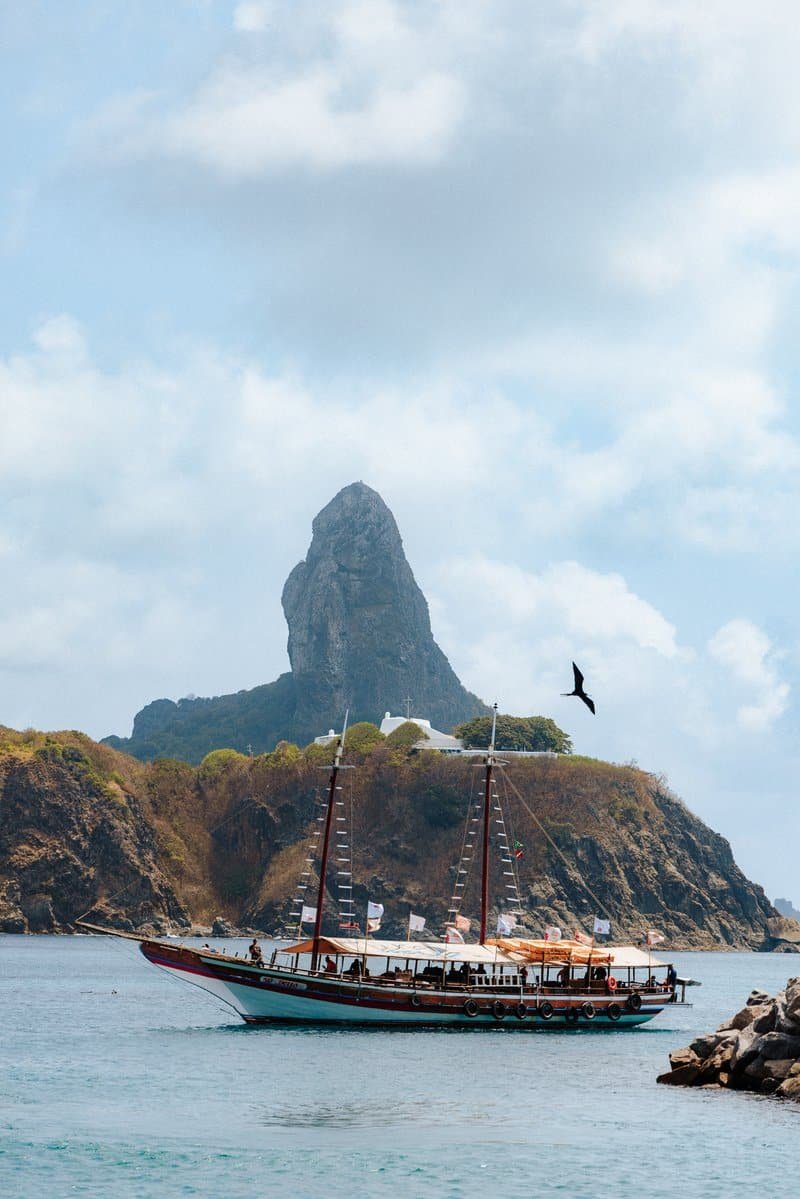 noronha weekend retorna à ilha com quatro dias de música divulgação noronha weekend retorna à ilha com quatro dias de música divulgação