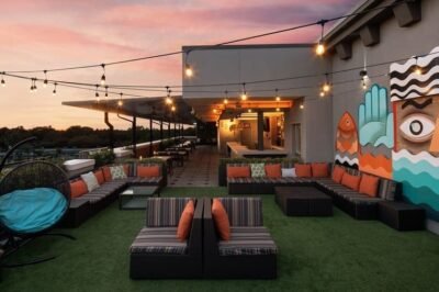 edge rooftop cocktail lounge divulgação visit tampa bay edge rooftop cocktail lounge divulgação visit tampa bay